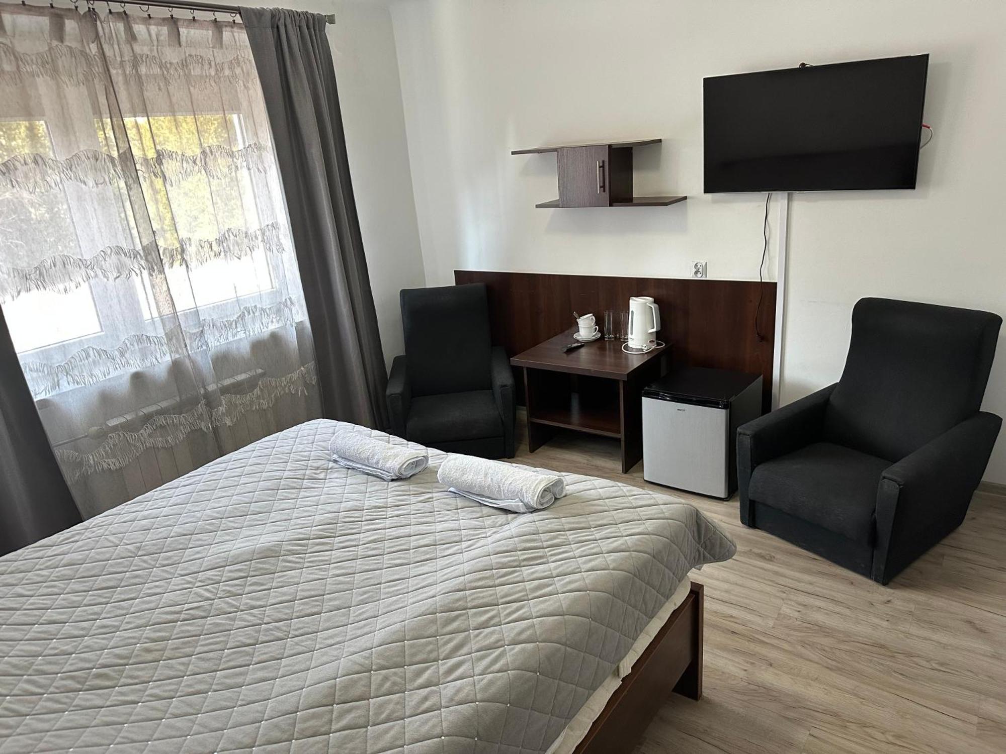 Hotel Dukat Horyniec Esterno foto